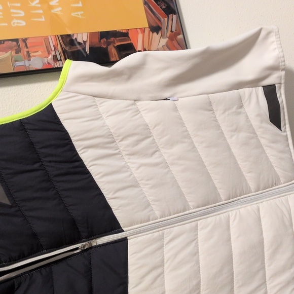 Brooks Running Womens Running Vest Size L White And Gray And Neon Yellow - Picture 3 of 7